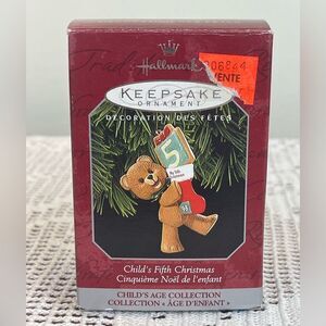 Hallmark Keepsake Child’s Age Collection Fourth Christmas Bear Ornament 1994
